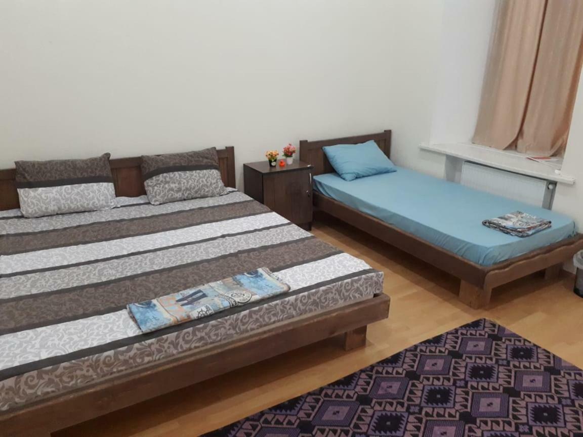 Capital Hostel Baku Exterior photo